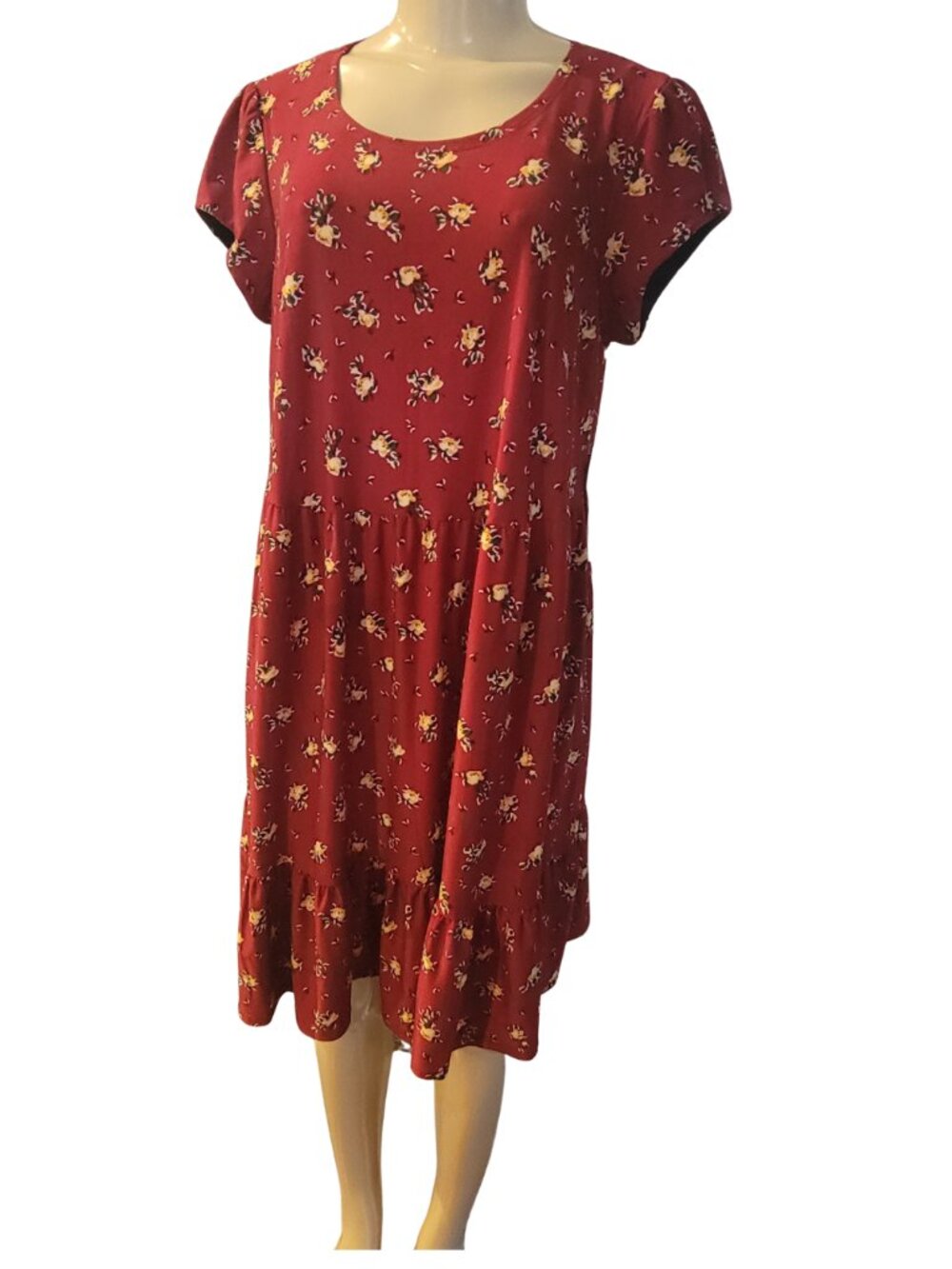Sandra Darren Red & Yellow Print Dress Short Sleeve Flounced Ruffle Hem